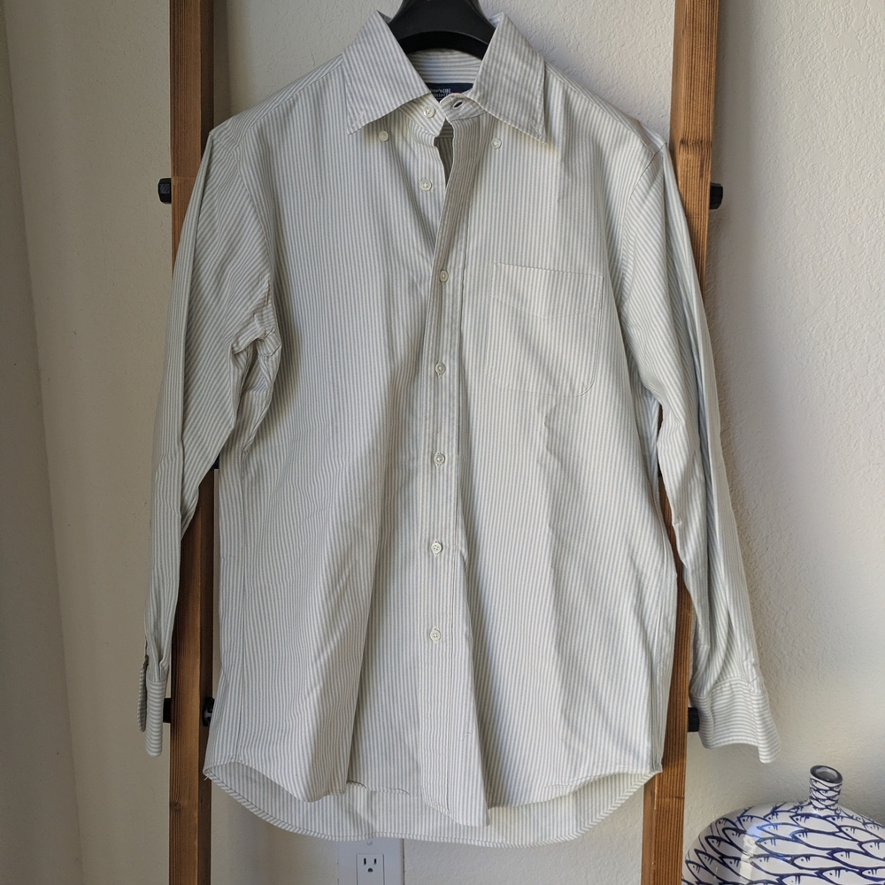 Men's Subtle Light Green Striped Dress Shirt